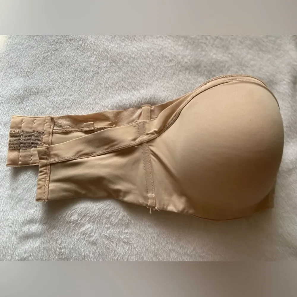 BALI Bra size 38DD strapple